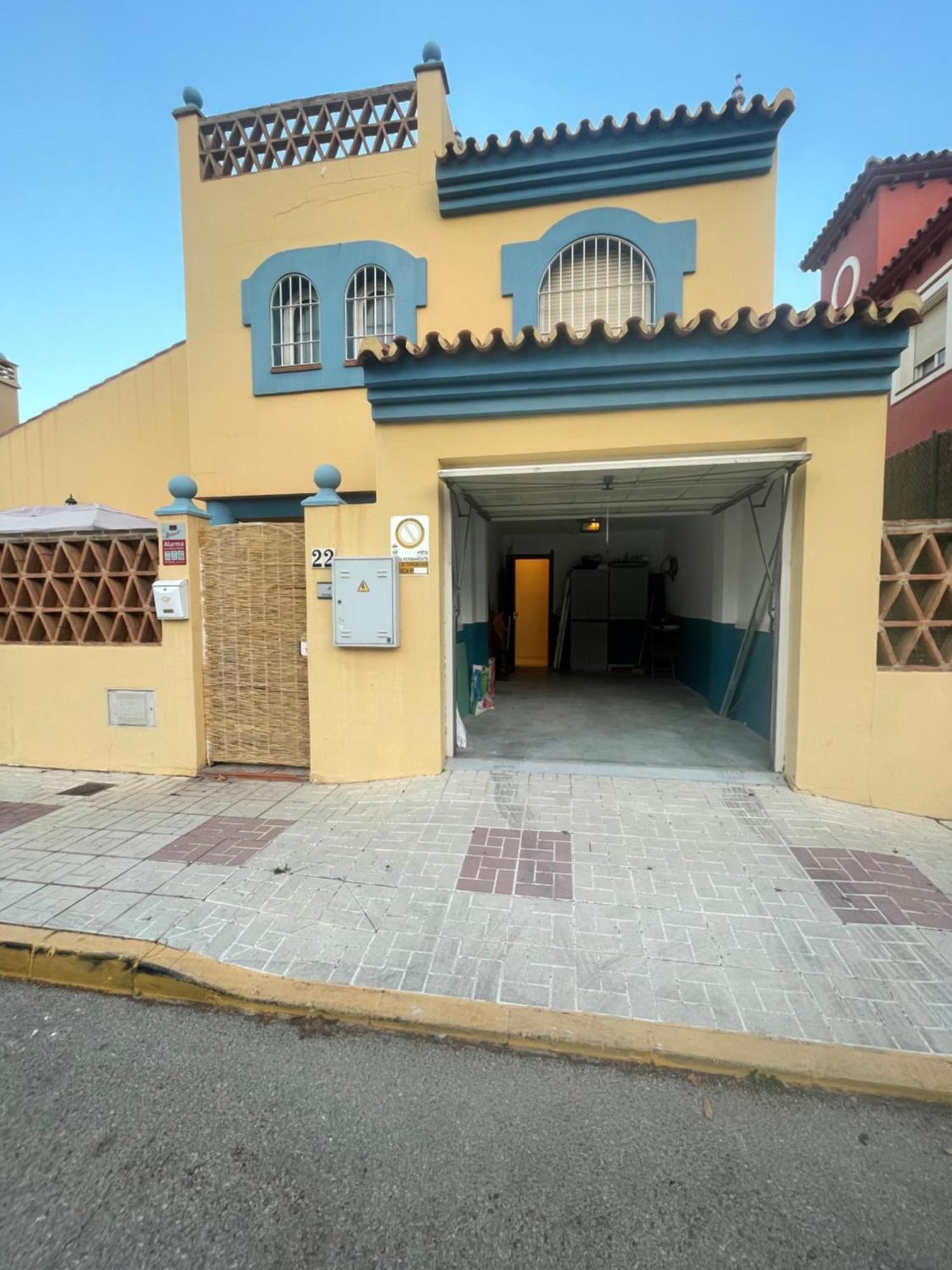 Villa Valentina - Renovated On Los Alamos Beach Torremolinos Buitenkant foto